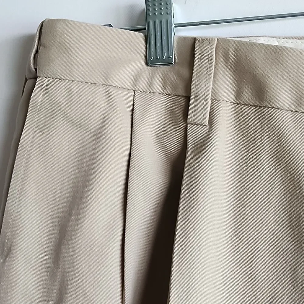 Orvis Khaki Chino Pleated Pants Mens 38 Wrinkle Free 100% Cotton